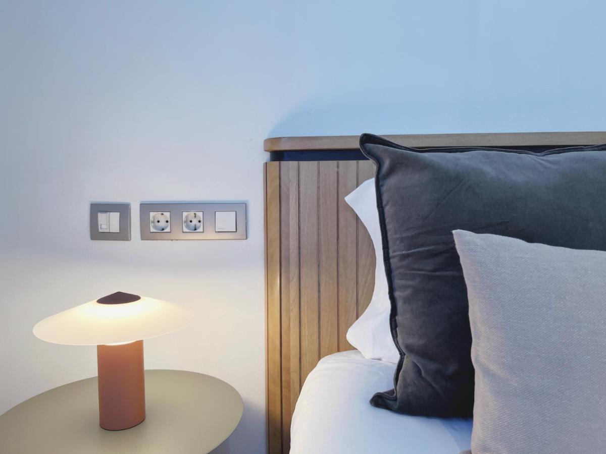 Stay U-Nique Apartments Urquinaona II برشلونة المظهر الخارجي الصورة