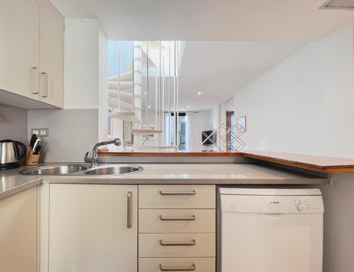Stay U-Nique Apartments Urquinaona II برشلونة المظهر الخارجي الصورة